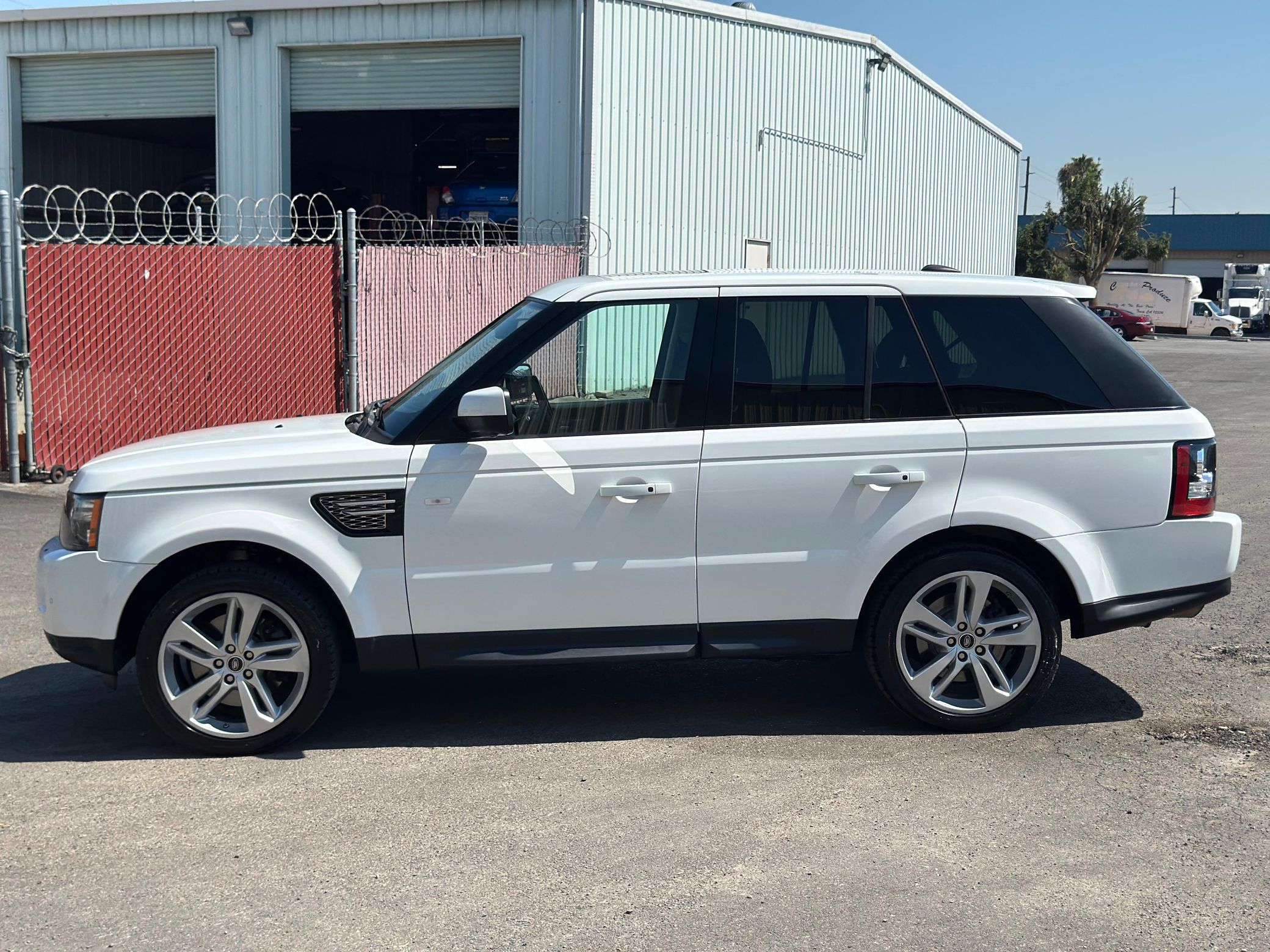 2013 Range Rover Sport HSE LUX - Image 18