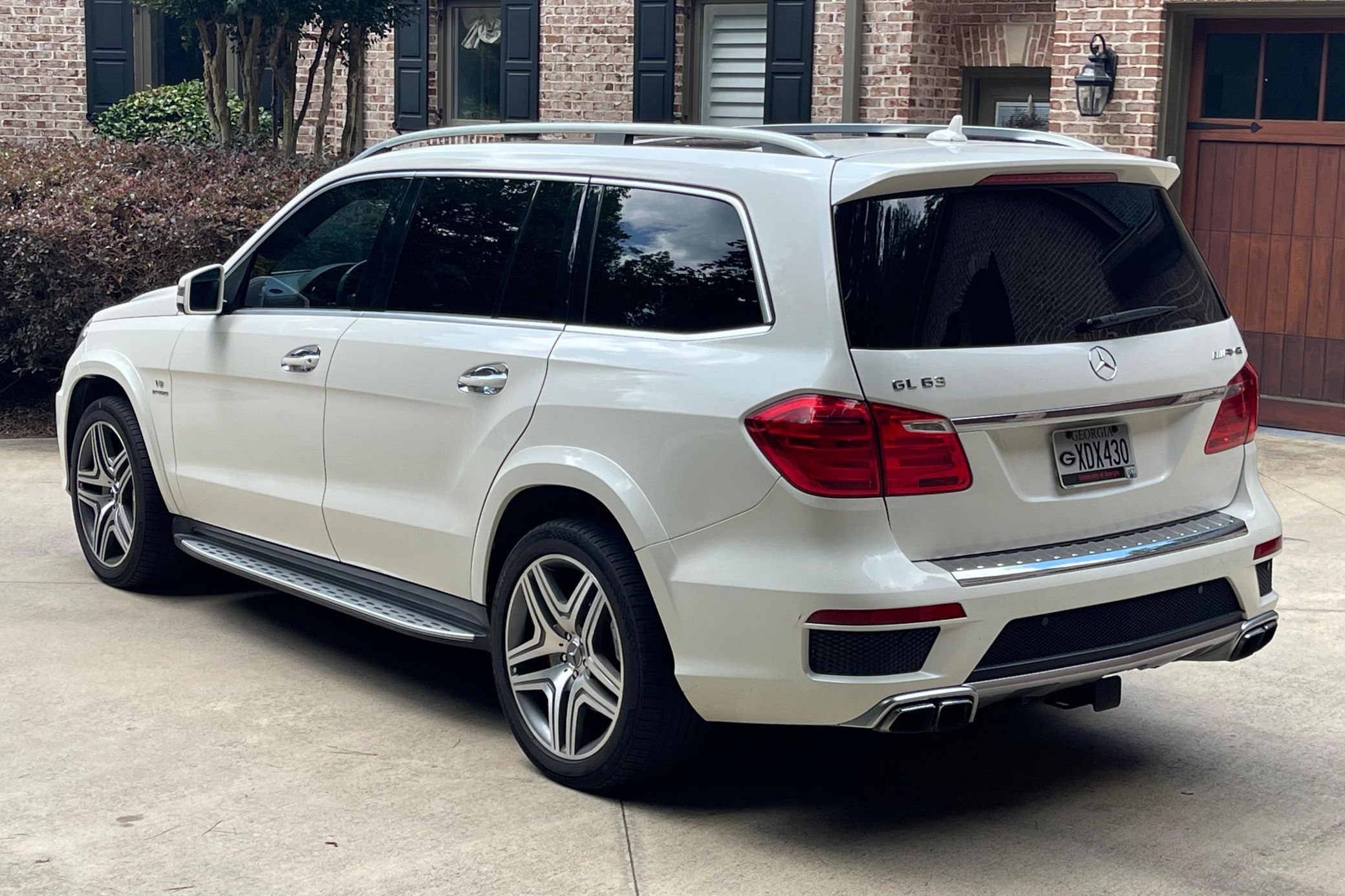 2014 Mercedes-Benz GL63 AMG - Image 37