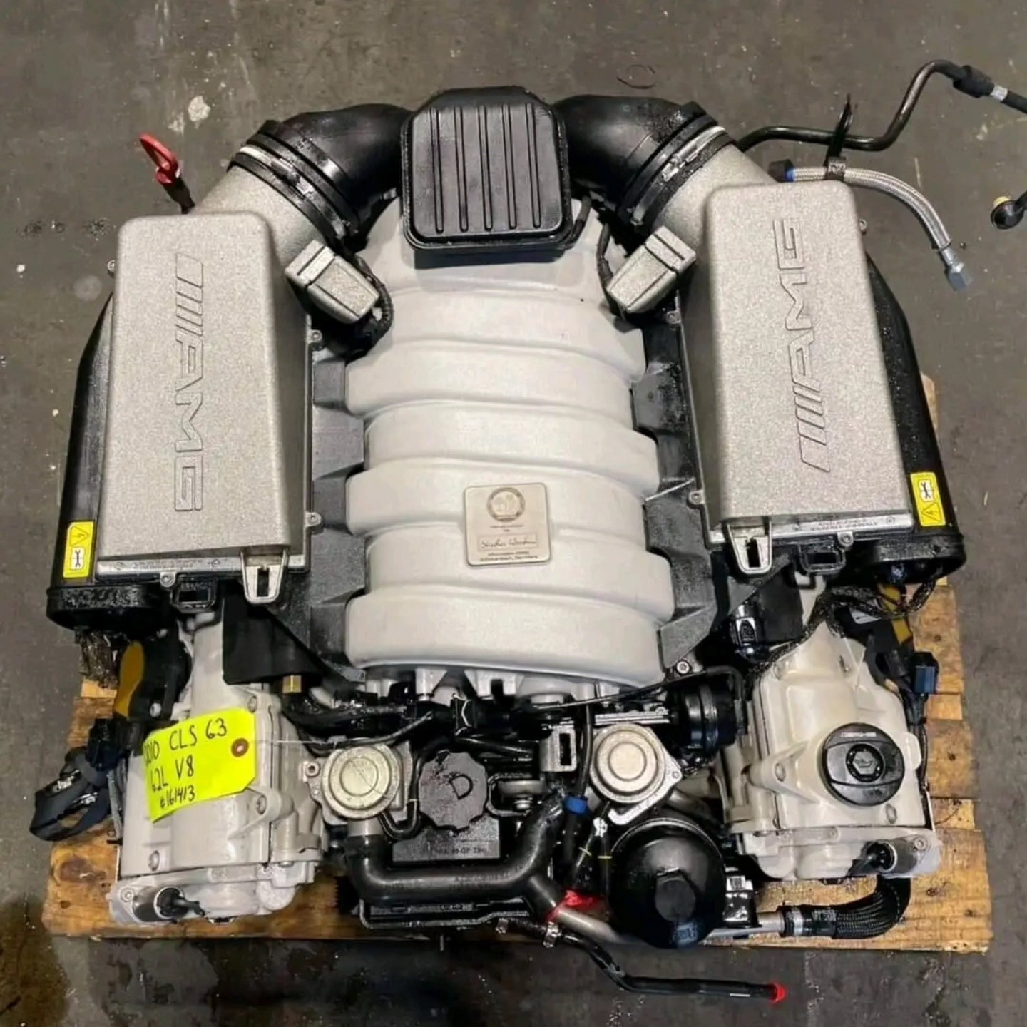 Mercedes-AMG M156 6.2L V8 Engine - Genuine Mercedes-Benz Parts