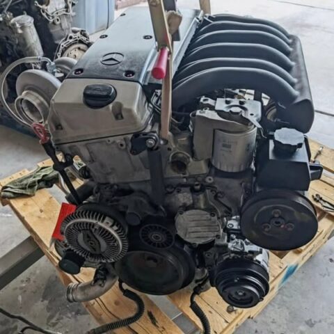 Mercedes-Benz OM606 Turbo Diesel Engine - Genuine Mercedes-Benz Parts